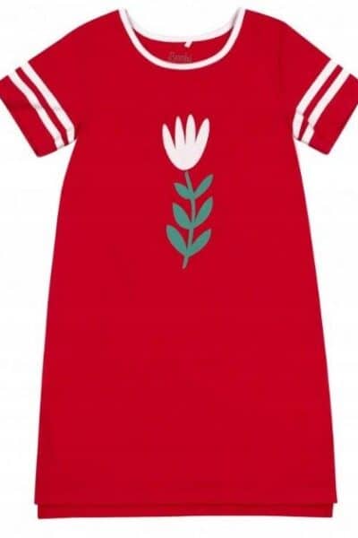 Uszyta z wysokogatunkowego materiału. Wkładana przez głowę